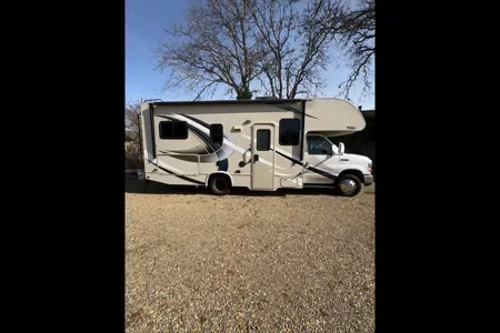 Jacques's Four winds 2017 Class C