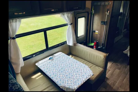 2019 Jayco 31XL (Nutmegger Nomad) - Bunk Beds -Fully Stocked