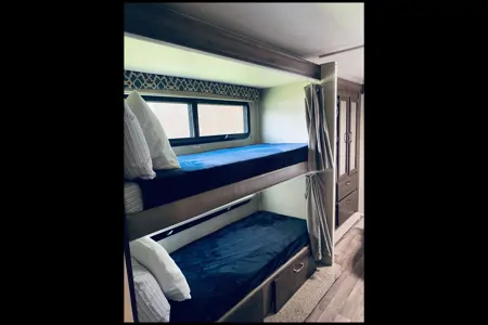 2019 Jayco 31XL (Nutmegger Nomad) - Bunk Beds -Fully Stocked