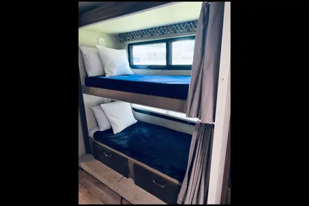 2019 Jayco 31XL (Nutmegger Nomad) - Bunk Beds -Fully Stocked