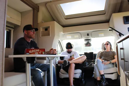 Thor Motor Coach Thor Gemini 24KB Class B