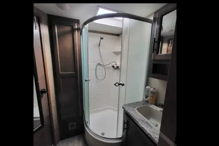 OUR PLACE RV Cottage