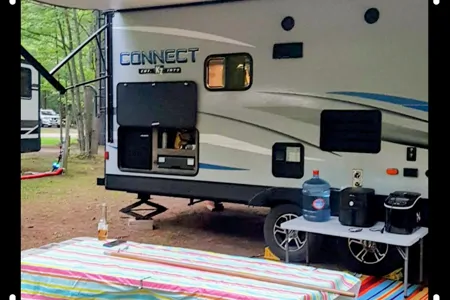 OUR PLACE RV Cottage