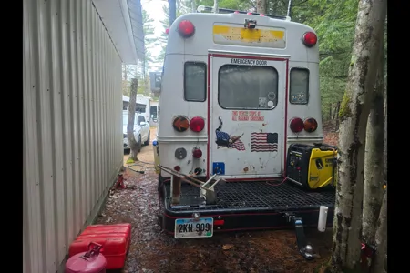 Neil's Ford E350 school bus