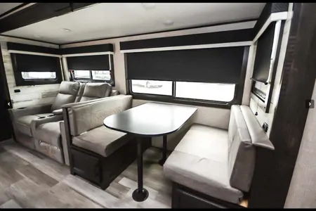 Felix's Jayco Jay Feather 25RB Travel Trailer