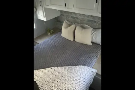 Mark’s Marvellous Coachmen 25 Travel Trailer