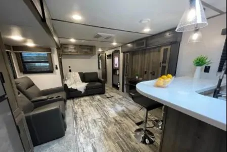Christen's Keystone 320MLS Travel Trailer