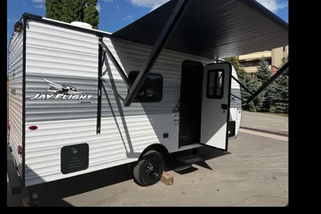 Couple Ds JayFlight Trailer