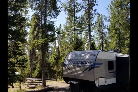 Montyce’s Luxury KZ Sportsmen Travel Trailer