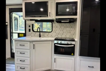 Dominy's Jayco Jay Flight 235MBHW Travel Trailer