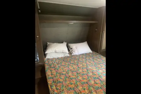 Venoms Keystone 24bhs Travel Trailer