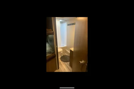 Venoms Keystone 24bhs Travel Trailer
