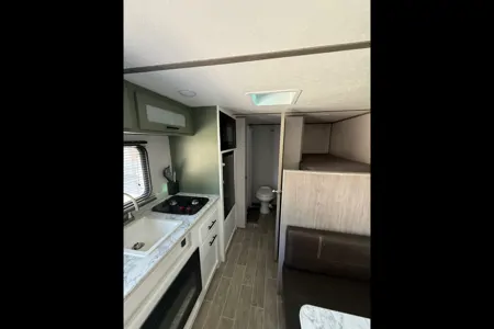 Dustin's Dutchmen Coleman M-17B Travel Trailer