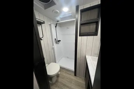 Andrew's Forest River Artic Wolf Fifth Wheel Sleeps 10