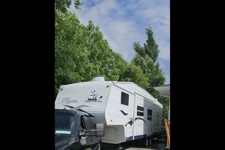 Natalie's Pilgrim International 267bh Fifth Wheel