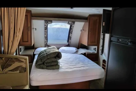 The Lance Lantern Retreat