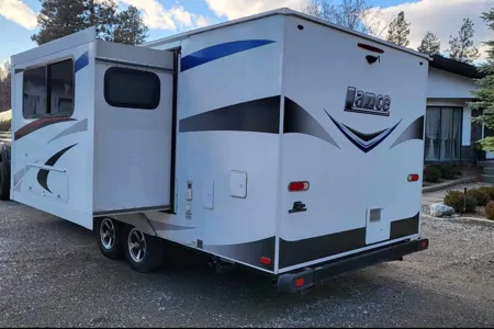 The Lance Lantern Retreat