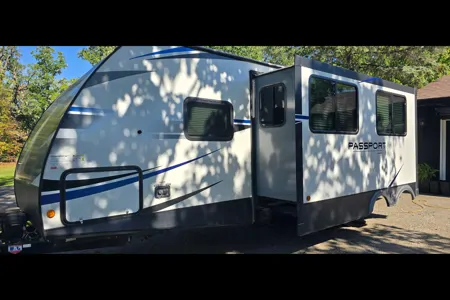 Michael's Keystone 2021 Travel Trailer