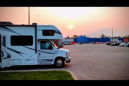 Forest River 3250 DSLE - Classe C