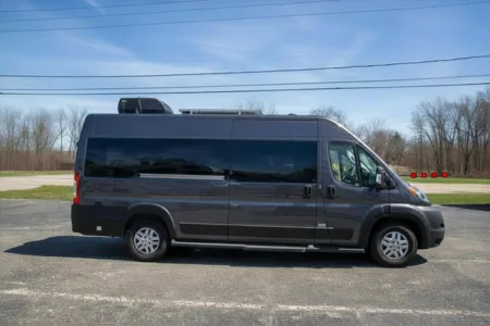 B01 - Thor Twist Van - The RV Rental Factory