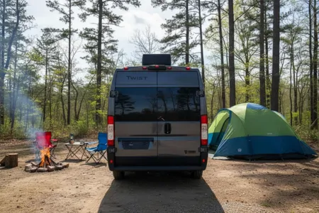 B01 - Thor Twist Van - The RV Rental Factory