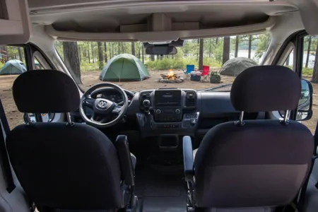 B01 - Thor Twist Van - The RV Rental Factory