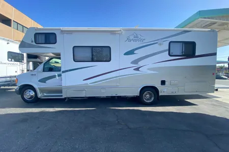 THE FORESTER 2006 Forest River Class C RV