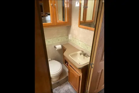 THE FORESTER 2006 Forest River Class C RV