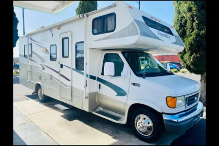 THE FORESTER 2006 Forest River Class C RV
