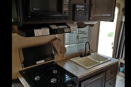 Chris's Palomino Stampede ultra lite s-195sd Hybrid