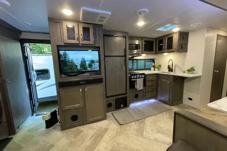 "King Kenny" | 2021 East to West Alta