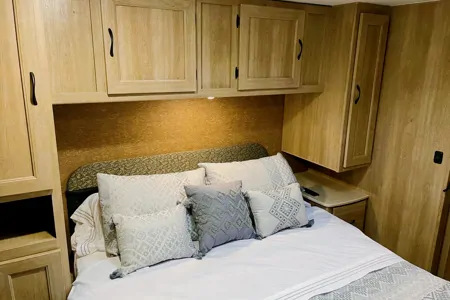 Bertha the Bunkhouse