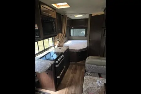 "Bunny," a 2020 Thor Motor Coach Freedom Elite C, SUPER CLEAN!! 30% Off Rapid Booking Special!!