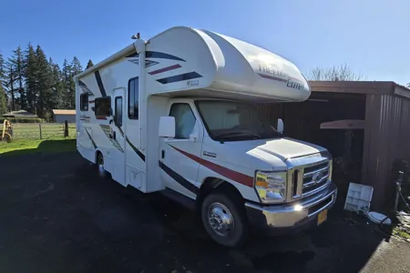 "Bunny," a 2020 Thor Motor Coach Freedom Elite C, SUPER CLEAN!! 30% Off Rapid Booking Special!!