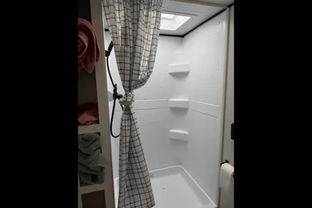 Christy's Jayco 197MBW  SLX Baja Edition Travel Trailer