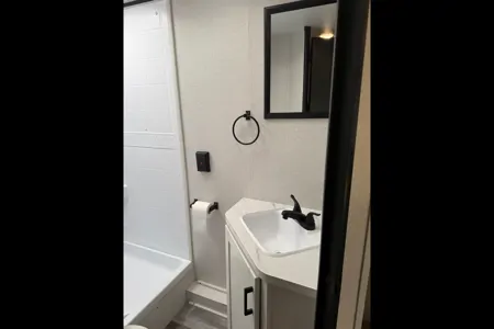 Christy's Jayco 197MBW  SLX Baja Edition Travel Trailer