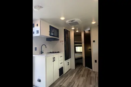 Christy's Jayco 197MBW  SLX Baja Edition Travel Trailer