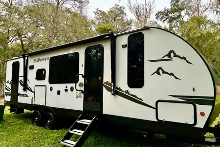 Teresa's Forest River Cherokee Black Label Travel Trailer