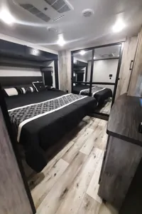 Palmer's KZ Durango  Fifth Wheel