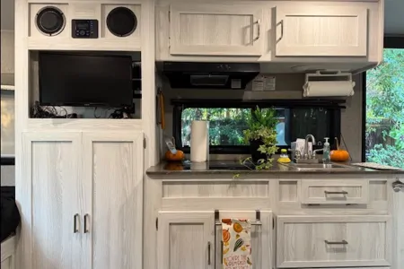 The Seabreeze Drifter