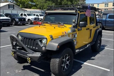 KEVIN's Jeep WRANGLER Truck Camper