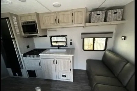 Kyle's Forest River Aurora 26BH Travel Trailer