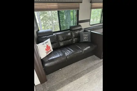 KZ Sportsman Travel Trailer