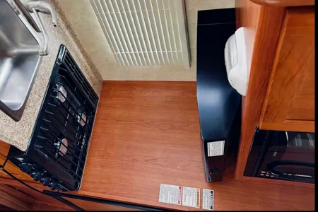 Francis's Coachmen Freelancer 21 Qb Class C