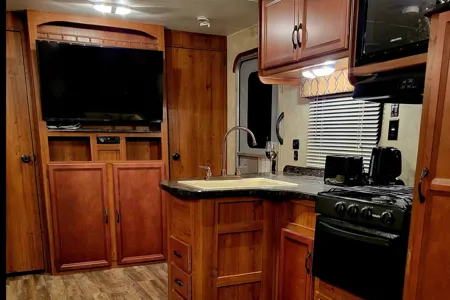 Ryan's Gulf Stream Kingsport Travel Trailer