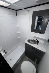 Hunter's Heartland Mallard pathfinder qbh17 Travel Trailer