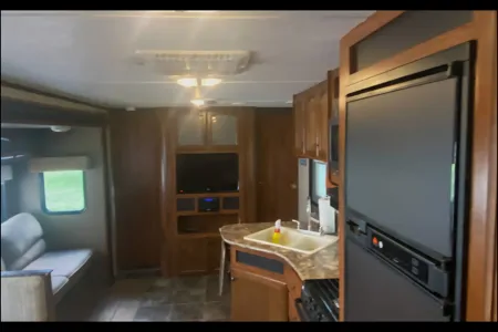 Walaa 's Keystone Hideout Travel Trailer