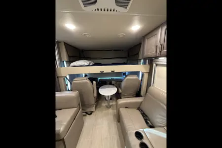2022 Thor Motor Coach Challenger 37DS Class A