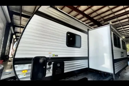 2026 Keystone Coleman Travel Trailer