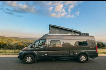 Brand new 2025 Solis 59px "Ijen"  **Starlink add on available**